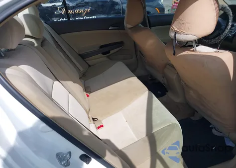 2009 Honda Accord 2.4 Lx-P z USA, uszkodzony, nr VIN 1HGCP26469A041353